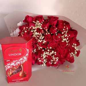 Romantic Rose Bouquet With 120g Lindt